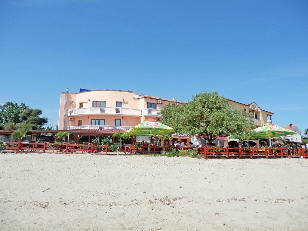 Apartments Idila ميدولين الغرفة الصورة