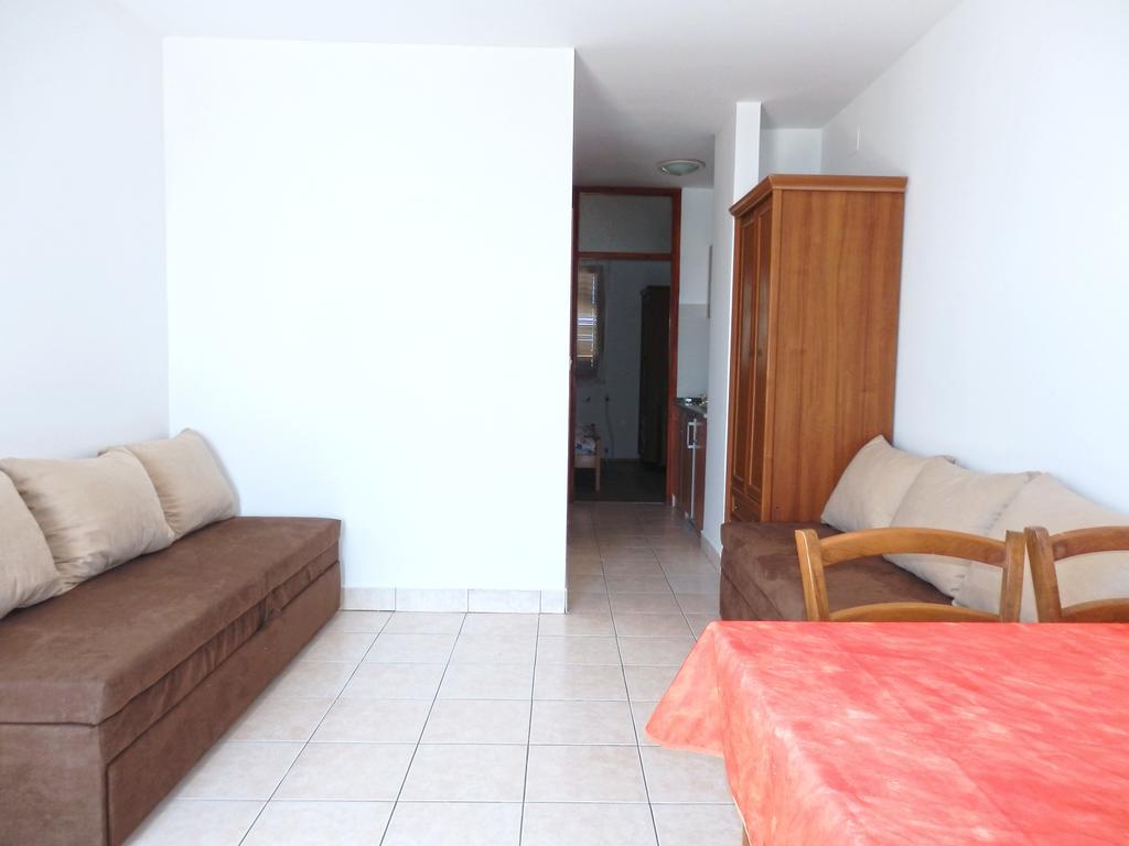 Apartments Idila ميدولين المظهر الخارجي الصورة